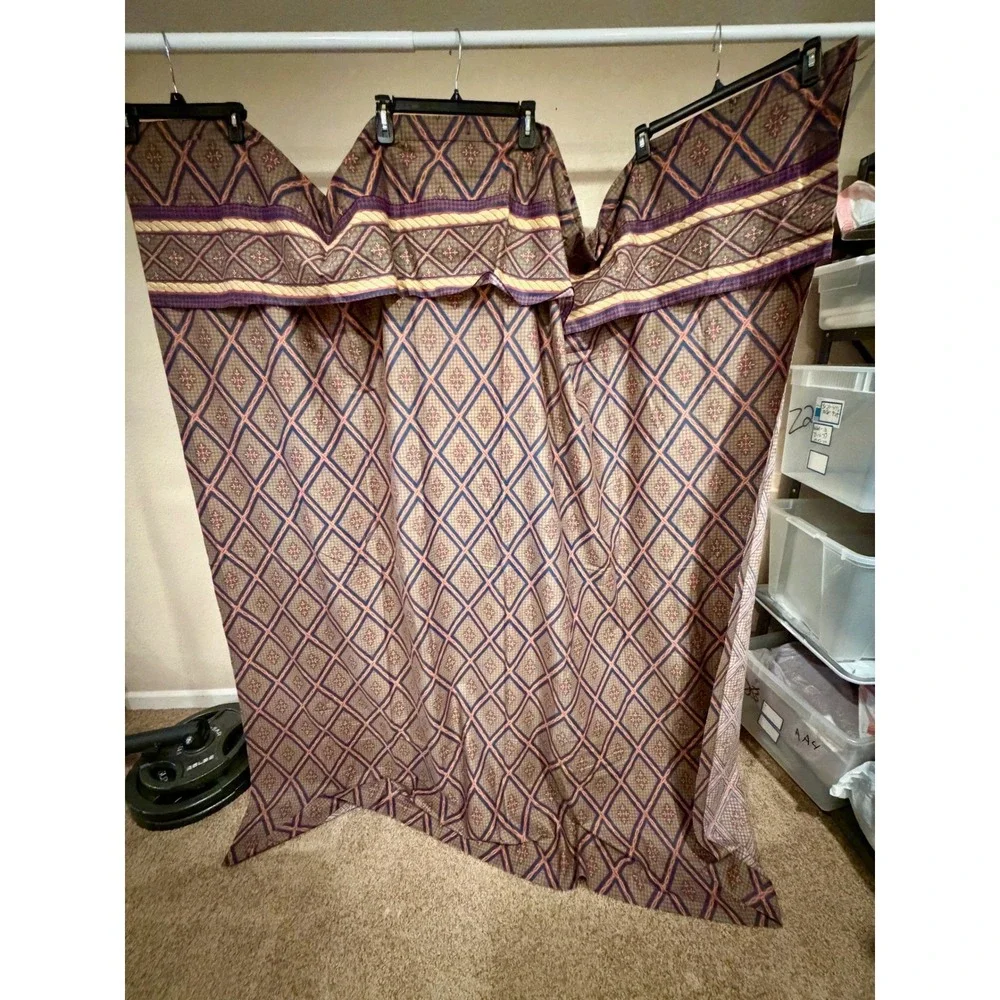 VTG Laura Ashley Revman Diamond Trellis Fleur De Lis Curtain Panel Valance‎